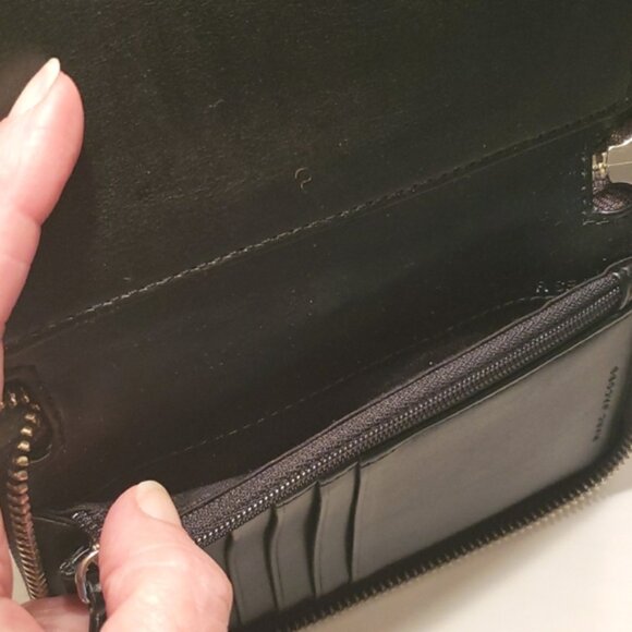 MARC JACOBS NY EMPIRE CITY LEATHER WALLET/WRISTLET ~ DARK GREY - Picture 9 of 12